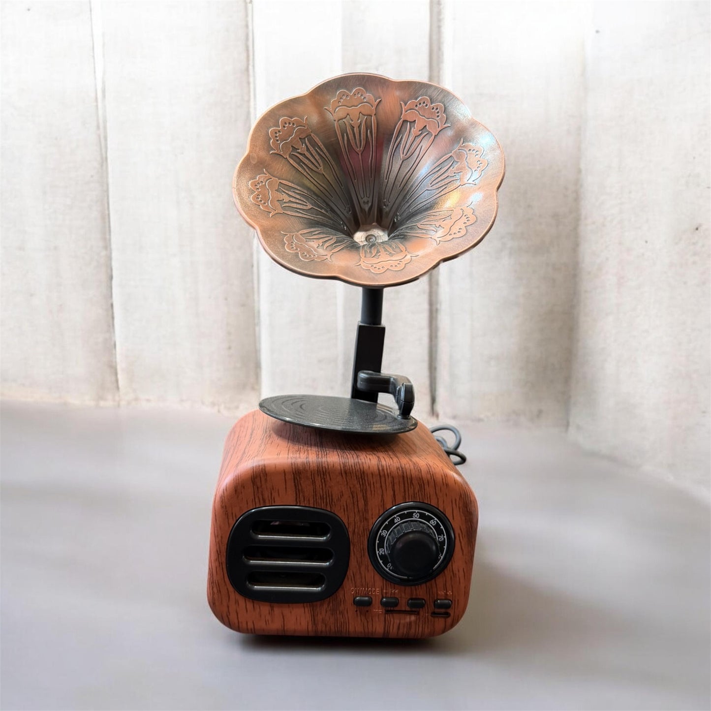 Gramophone Bluetooth Speaker