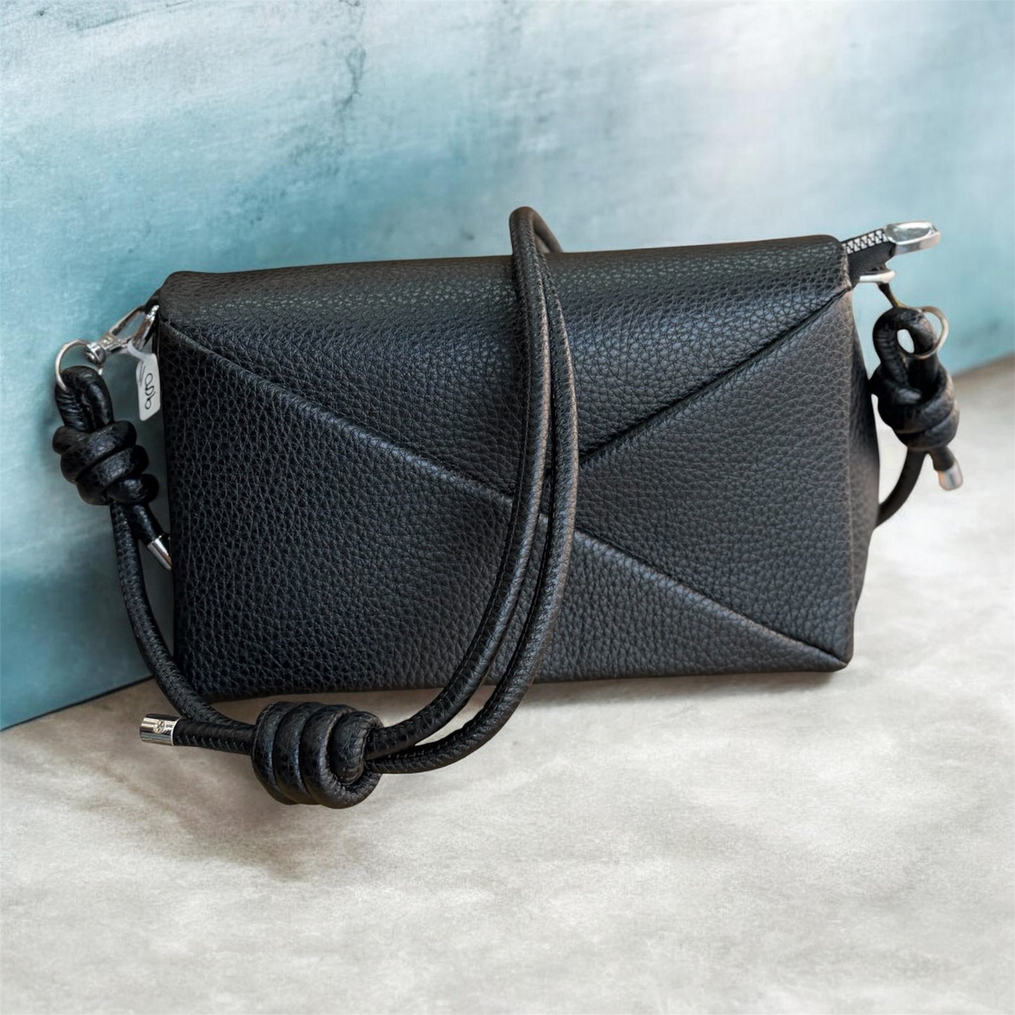 The Knot Bag