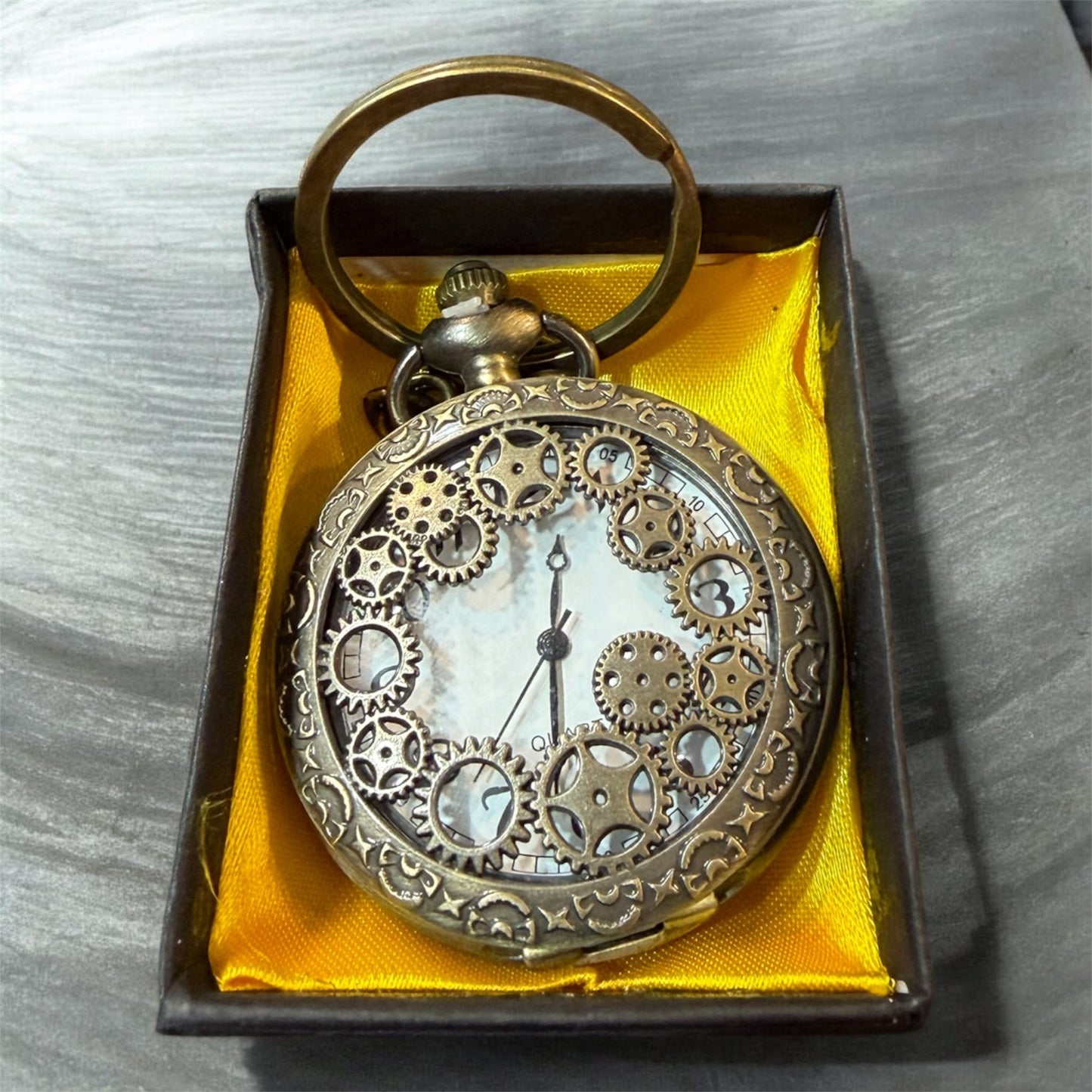 Vintage Clock Keychain
