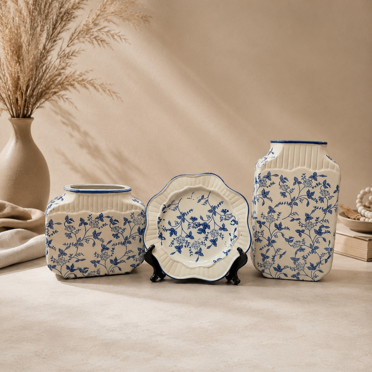 Vase Plate Set