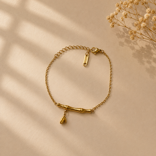 Minimal Heart Bracelet